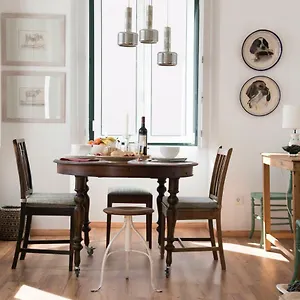 https://light-lovers-apartment.hotels-lisbon-portugal.com